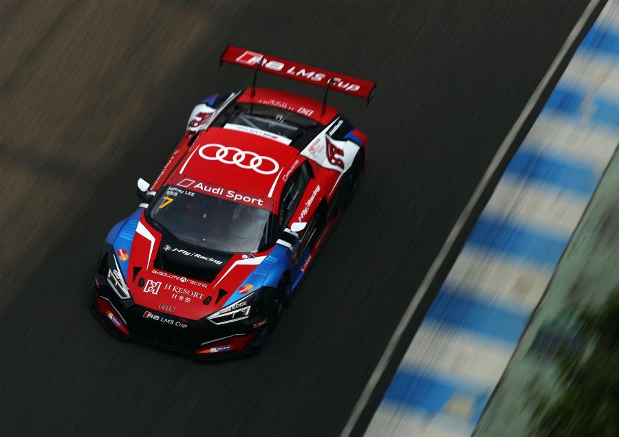  Audi R8 LMS 2015 года  (фото 28 из 49)